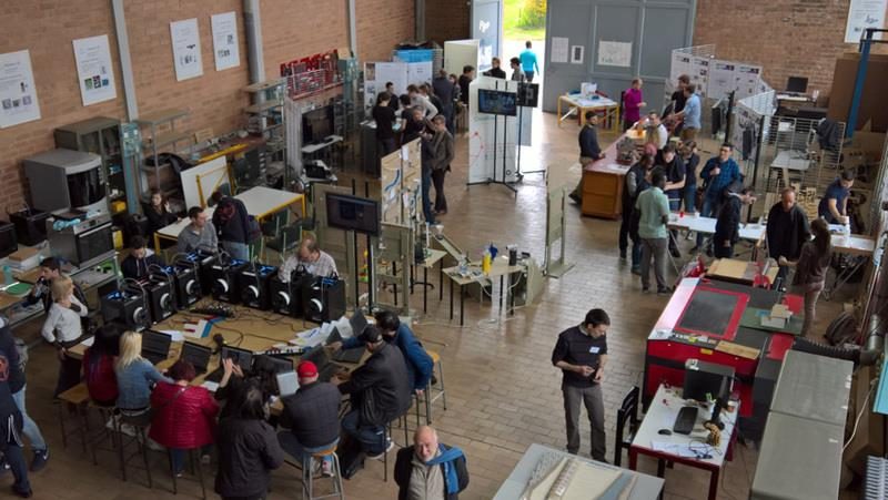 Grand atelier d'un FabLab
